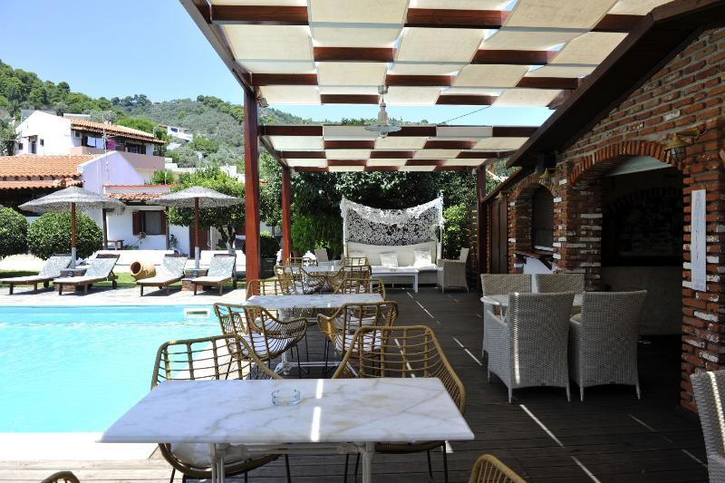 Yalis Studios Achladies (Skiathos) Exterior foto